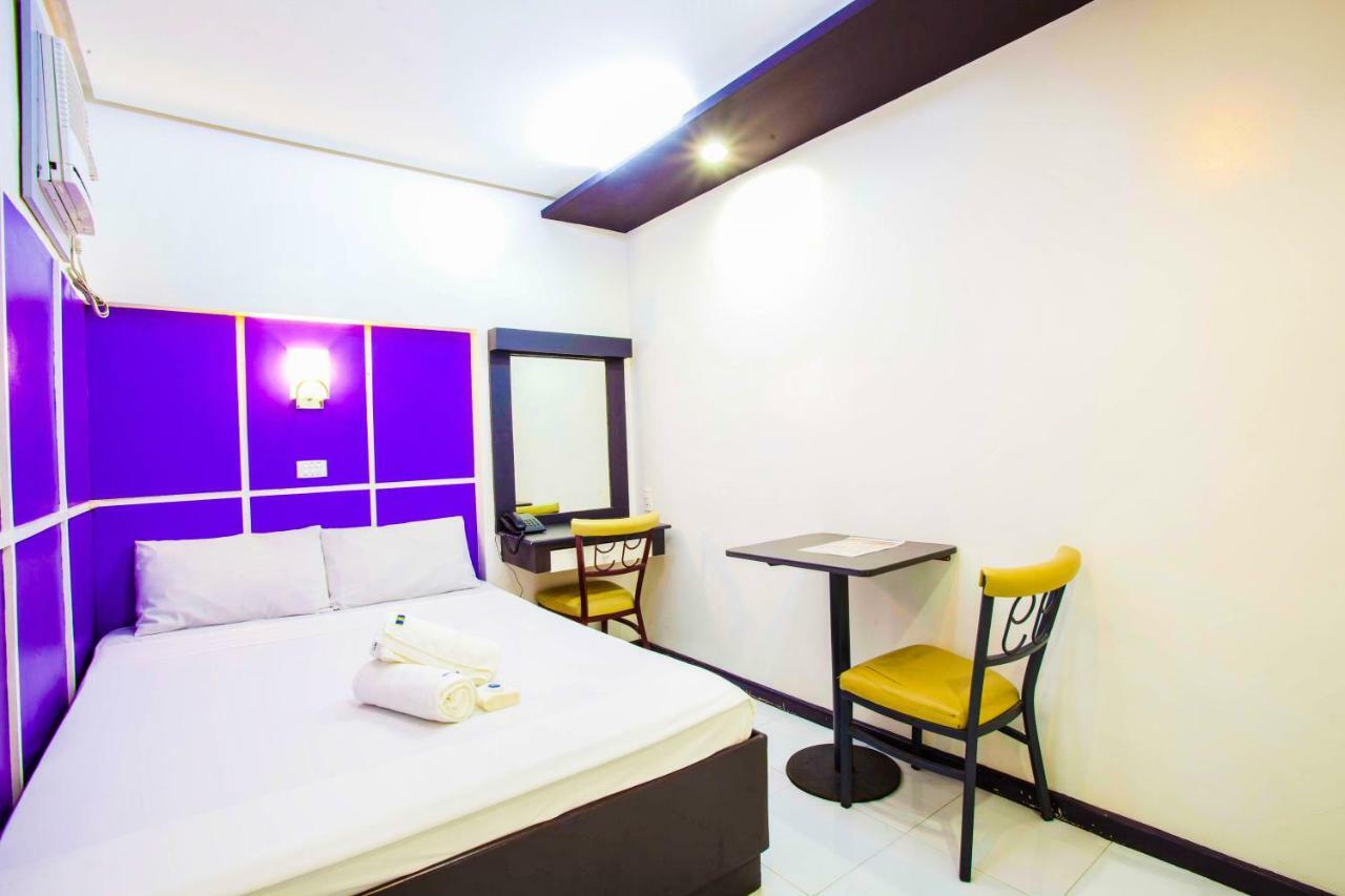 Hotel 99 Cubao Quezon City Exterior foto